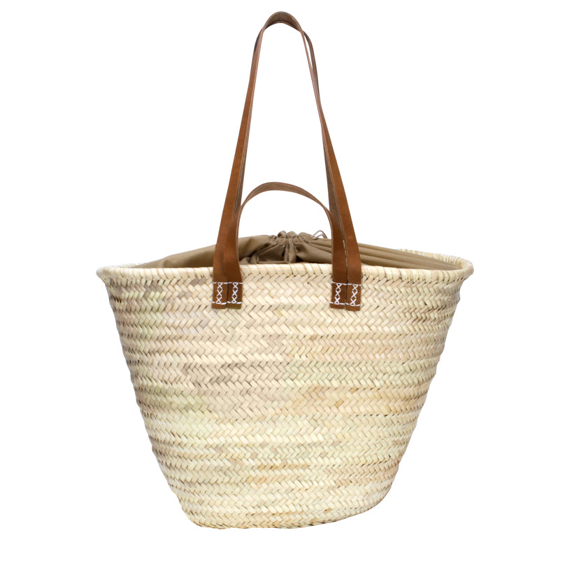 Tiouit Pochon handgeweven maqnd van palmblad met leren handvatten en katoenen sluiting.