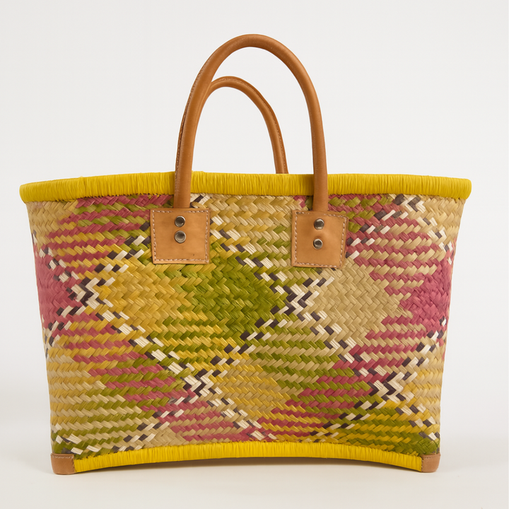Multicolor rieten tas met leren handvatten geel